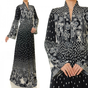 Mandarin Vneck Collar Maxi Dress